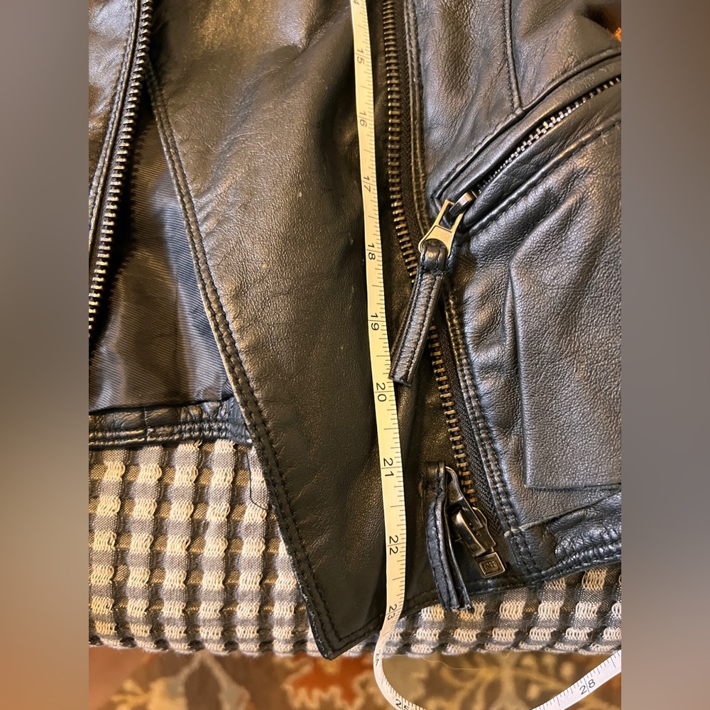 Zara Women's Black Leather Jacket - Picture 15 of 15